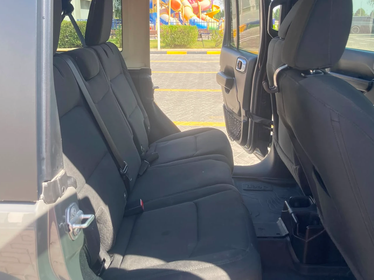 Jeep Wrangler Unlimited Sport 2021 - Image 4