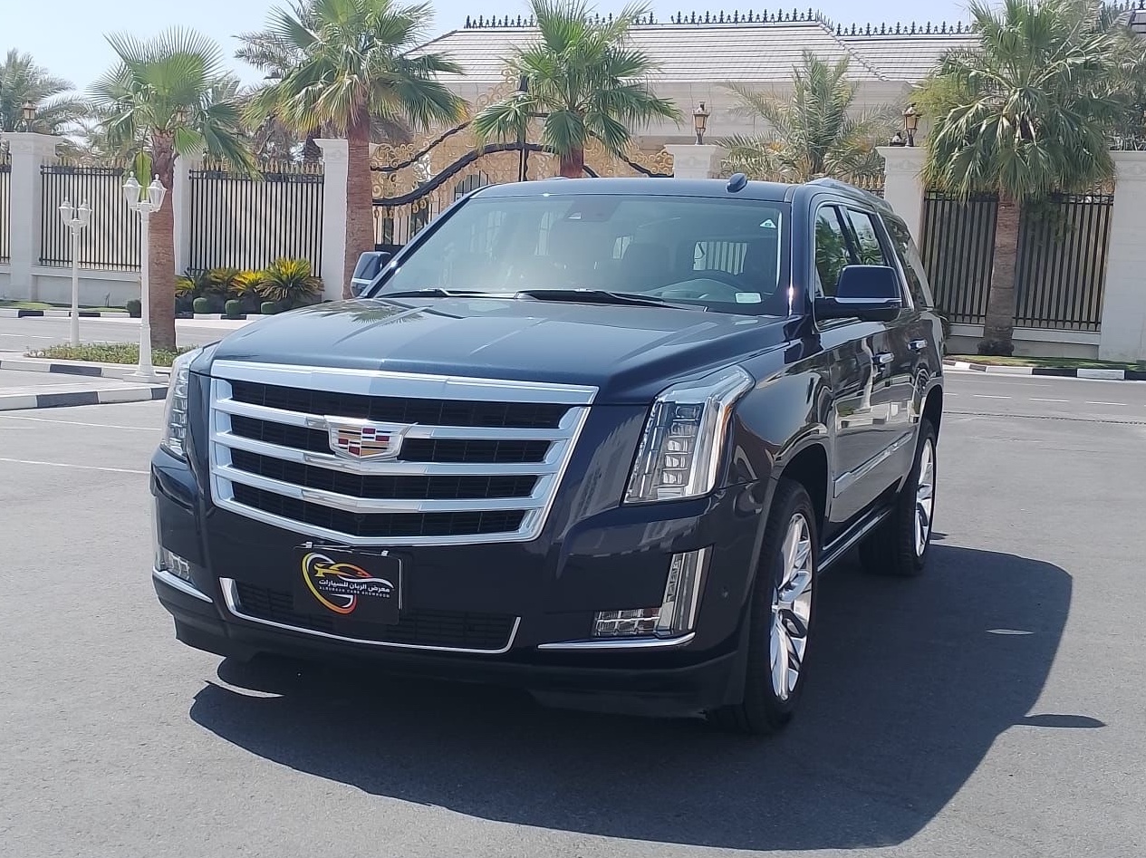 Cadillac Escalade - Image 2