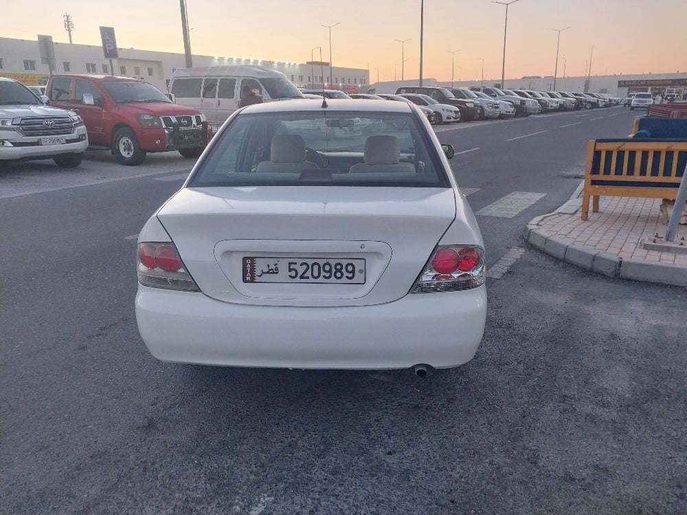 Mitsubishi Lancer - Image 3
