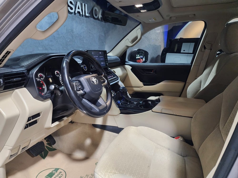 Toyota Land Cruiser GX.R - Image 2