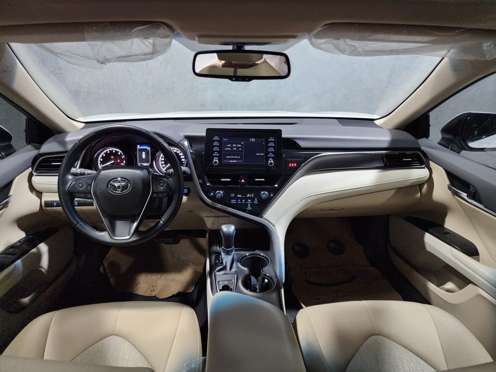 Toyota Camry - Image 2