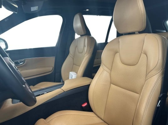 Volvo XC90 - Image 4