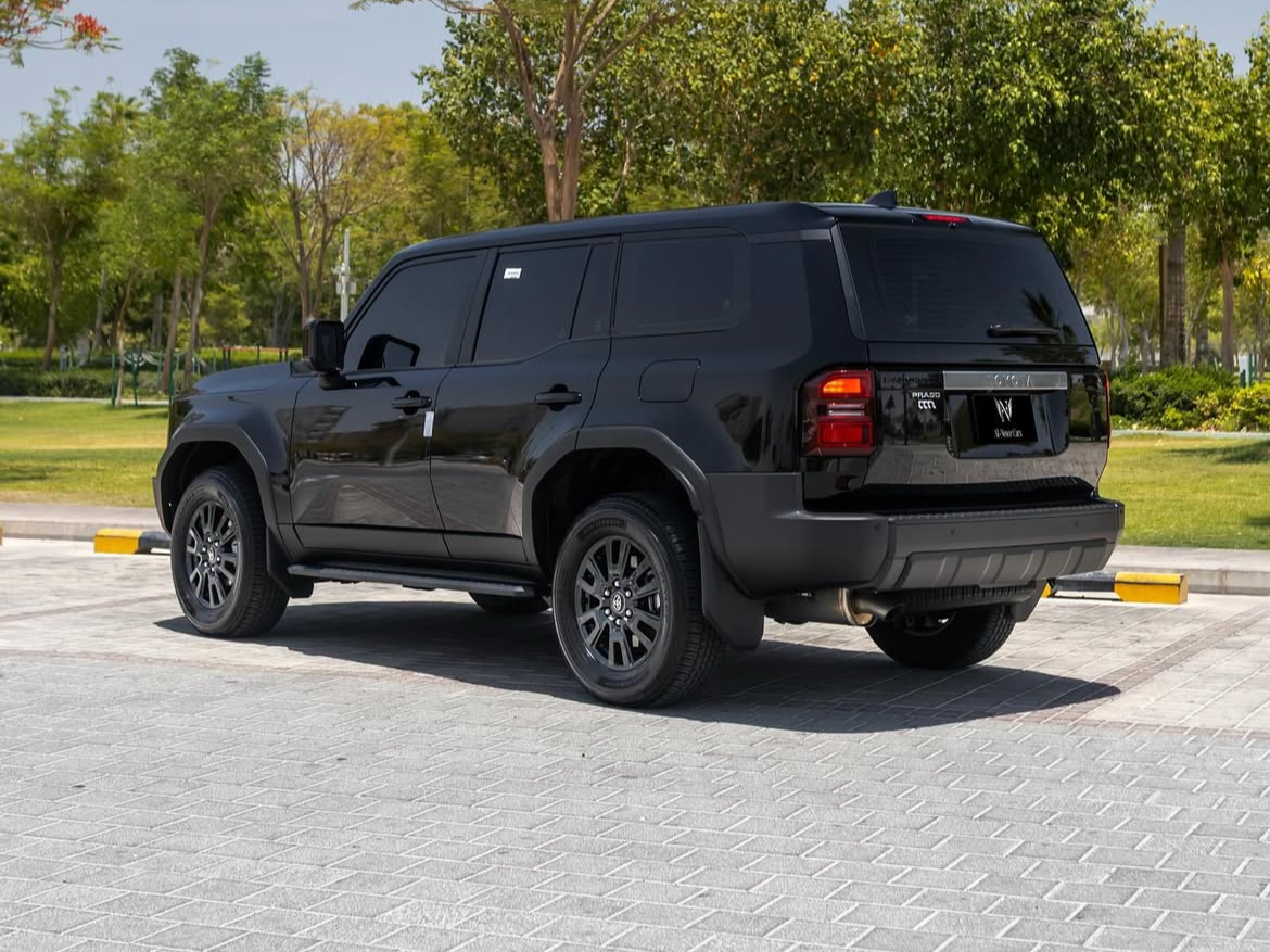 Toyota Prado - Image 2