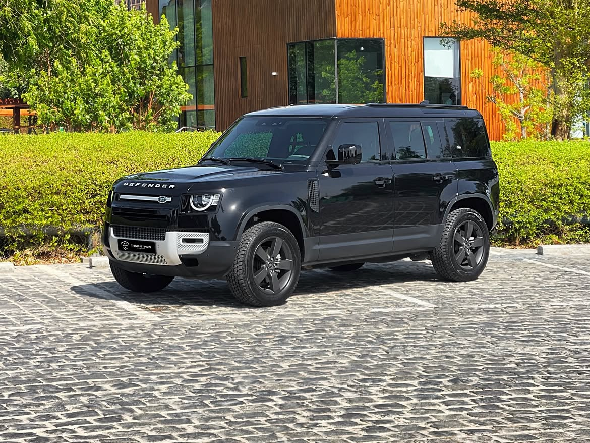 Land Rover Defender 110 S