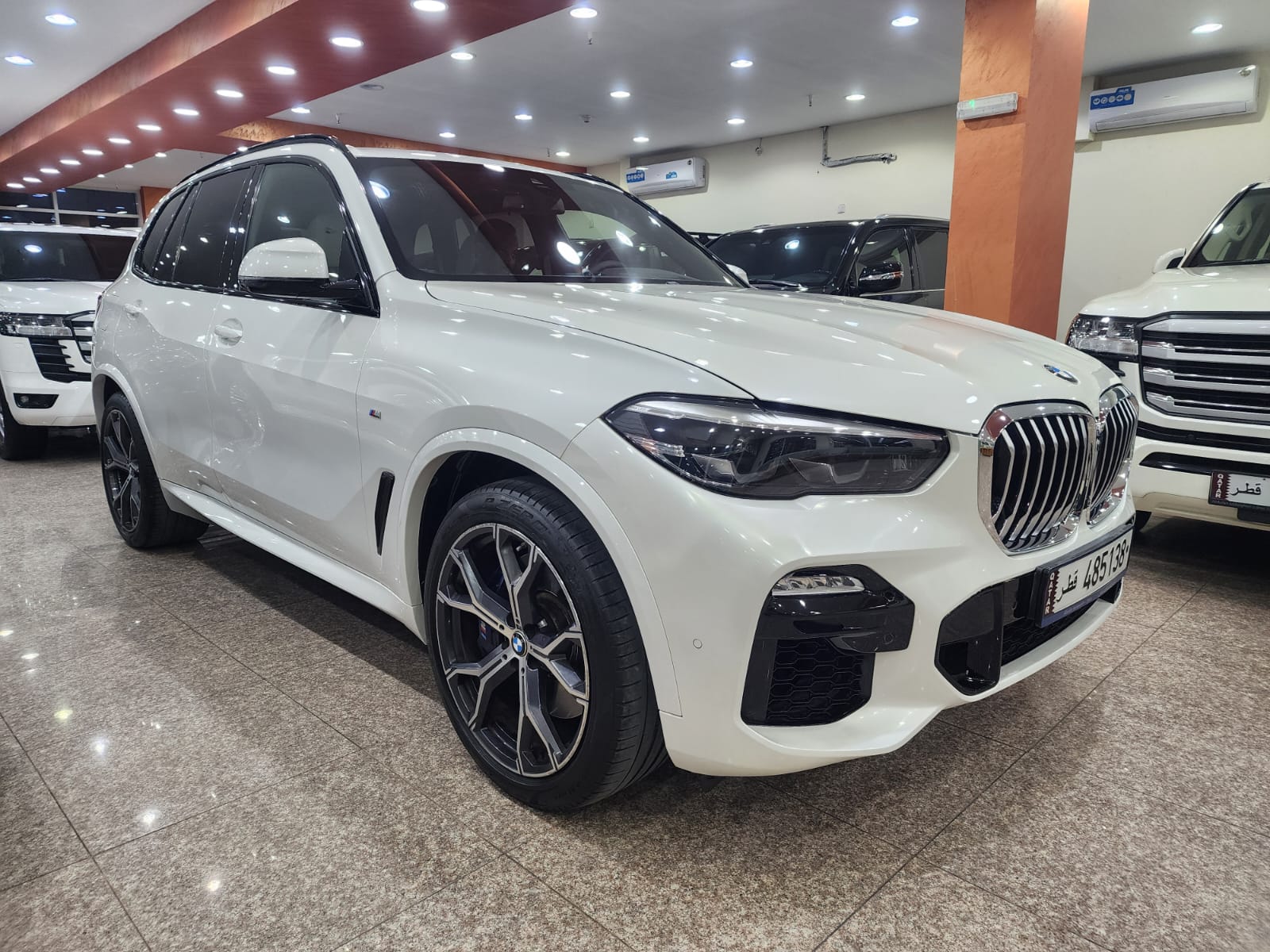 BMW X-Series X5 - Image 4