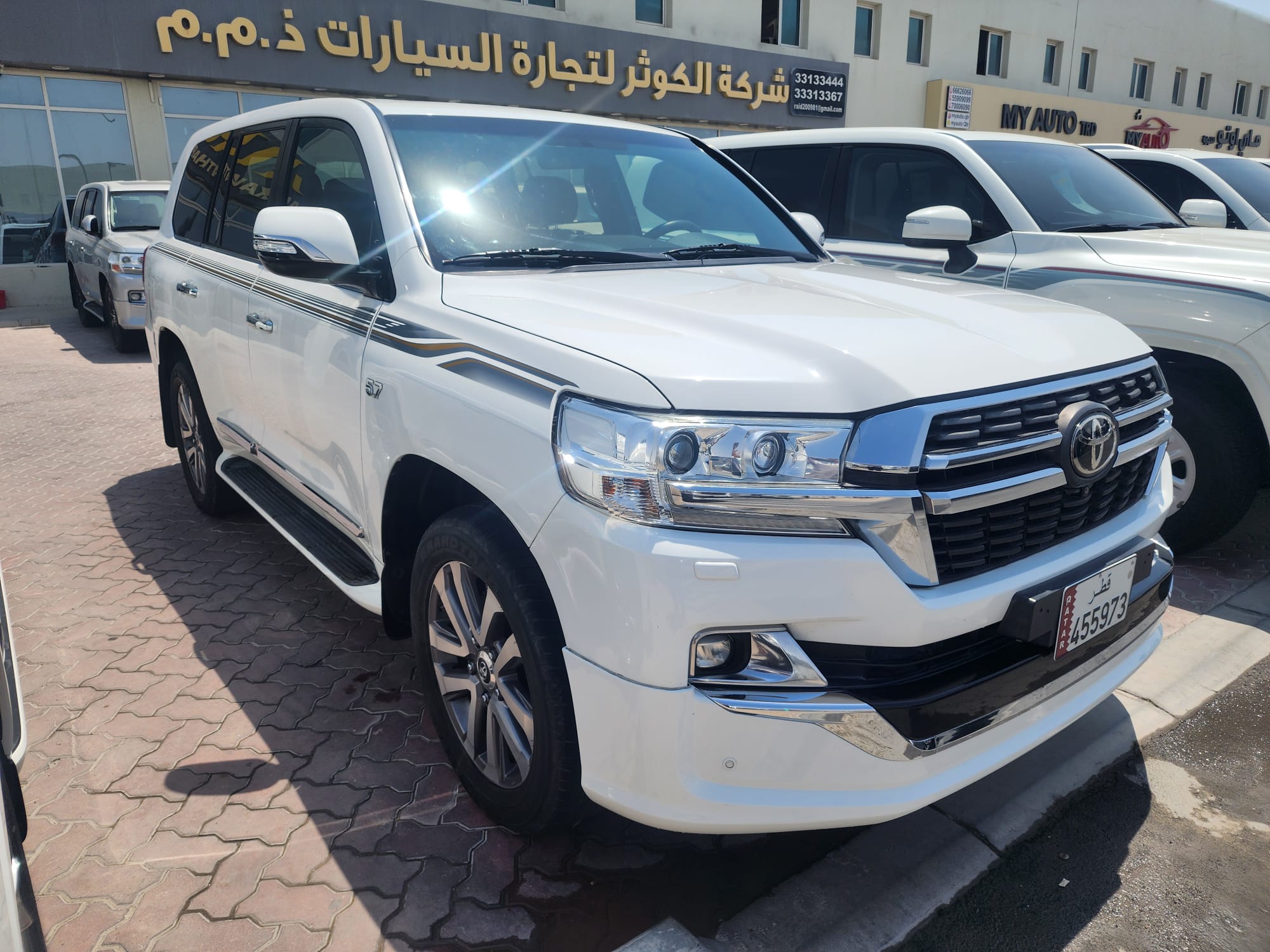 Toyota Land Cruiser VX.R - Image 3
