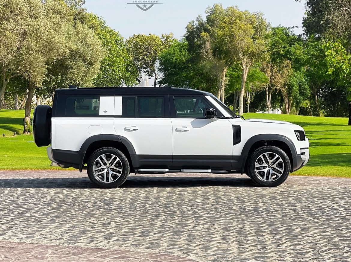 Land Rover Defender 130 - Image 2
