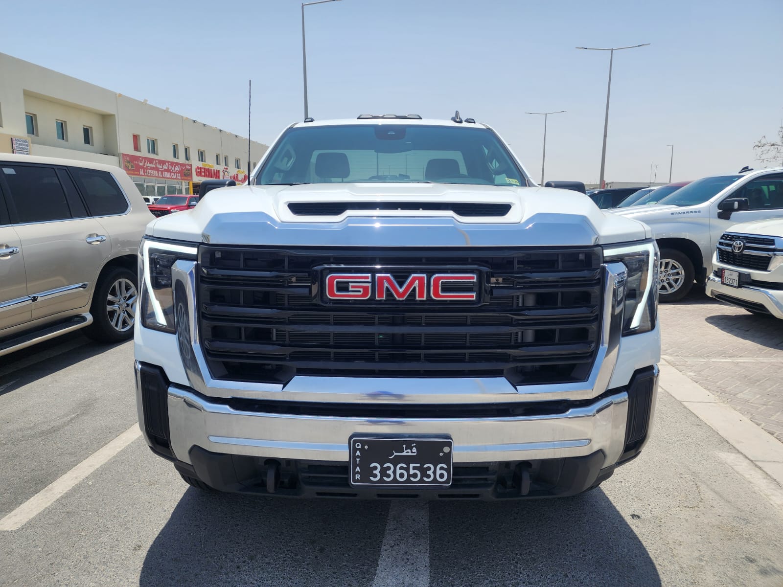GMC Sierra - Image 4
