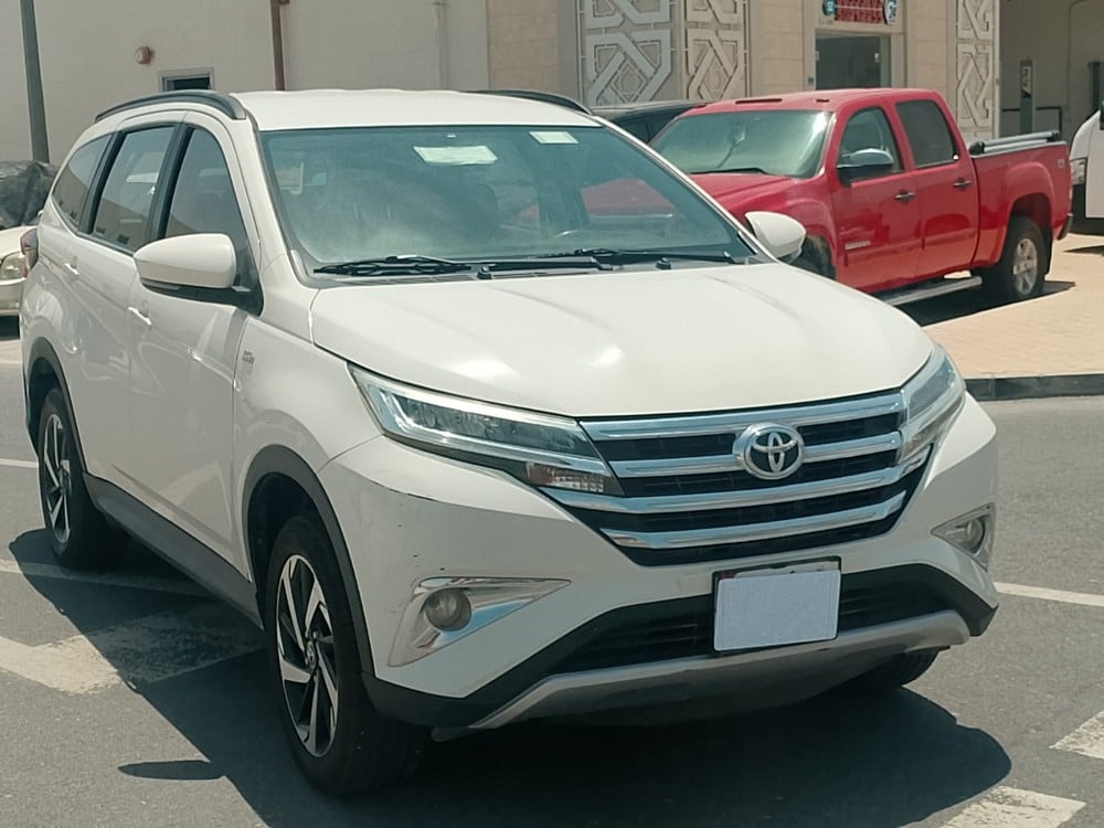 Toyota Rush - Image 4