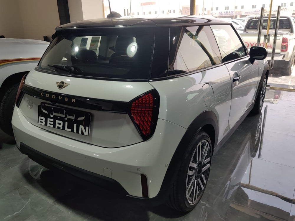 Mini Cooper - Image 3