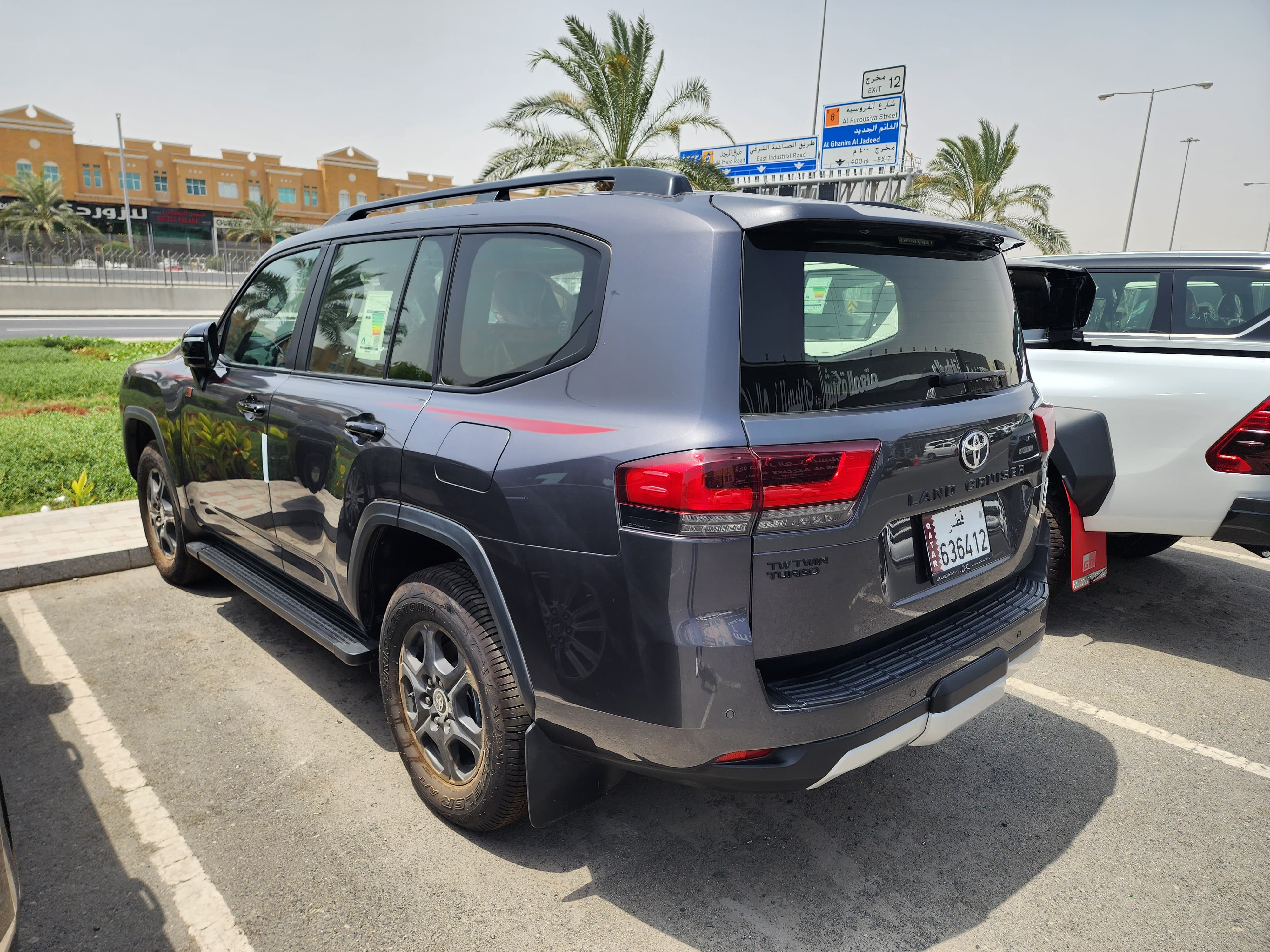 Toyota Land Cruiser G/R - Image 3