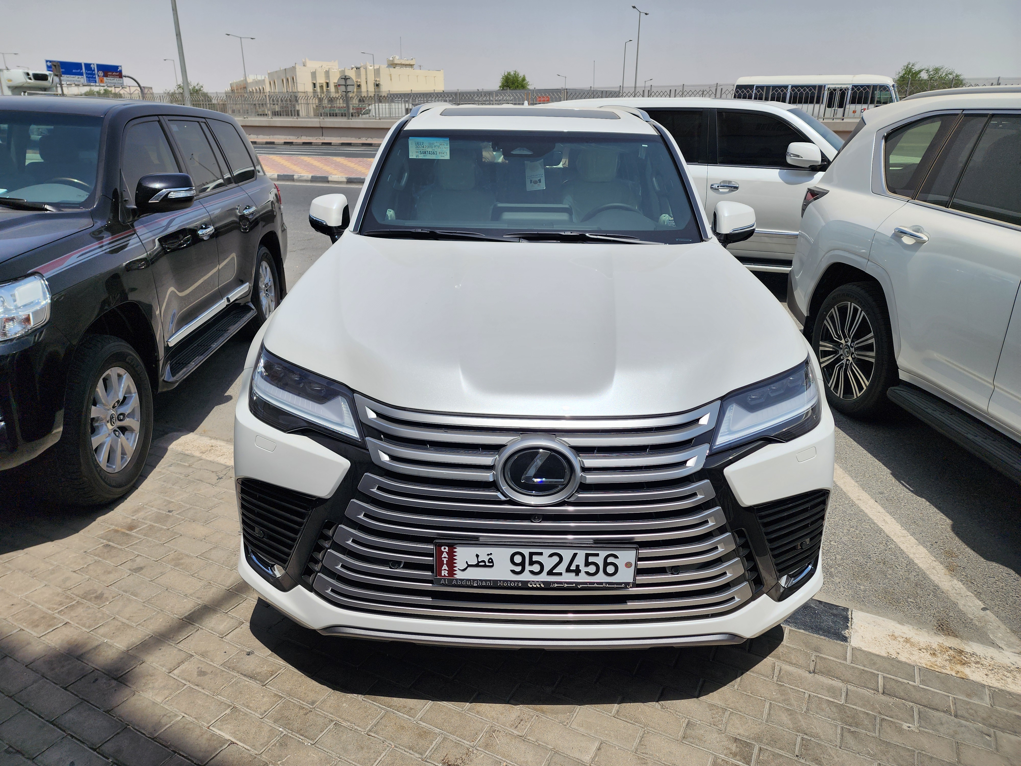 Lexus LX 600 Luxury 