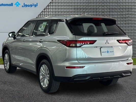 Mitsubishi Outlander - Image 4