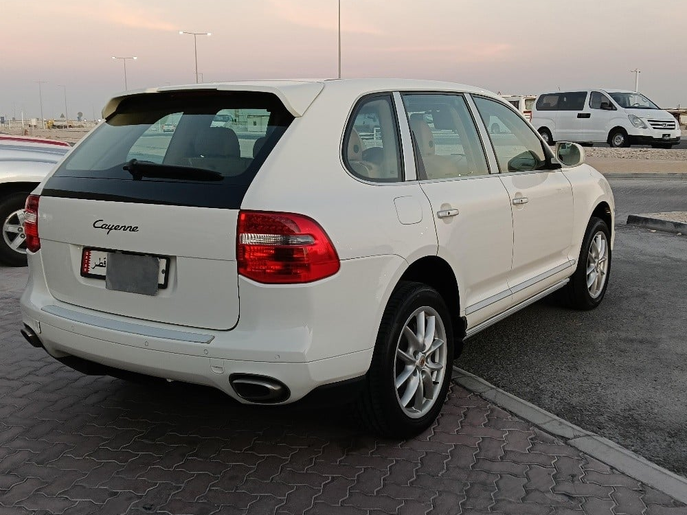 Porsche Cayenne - Image 4