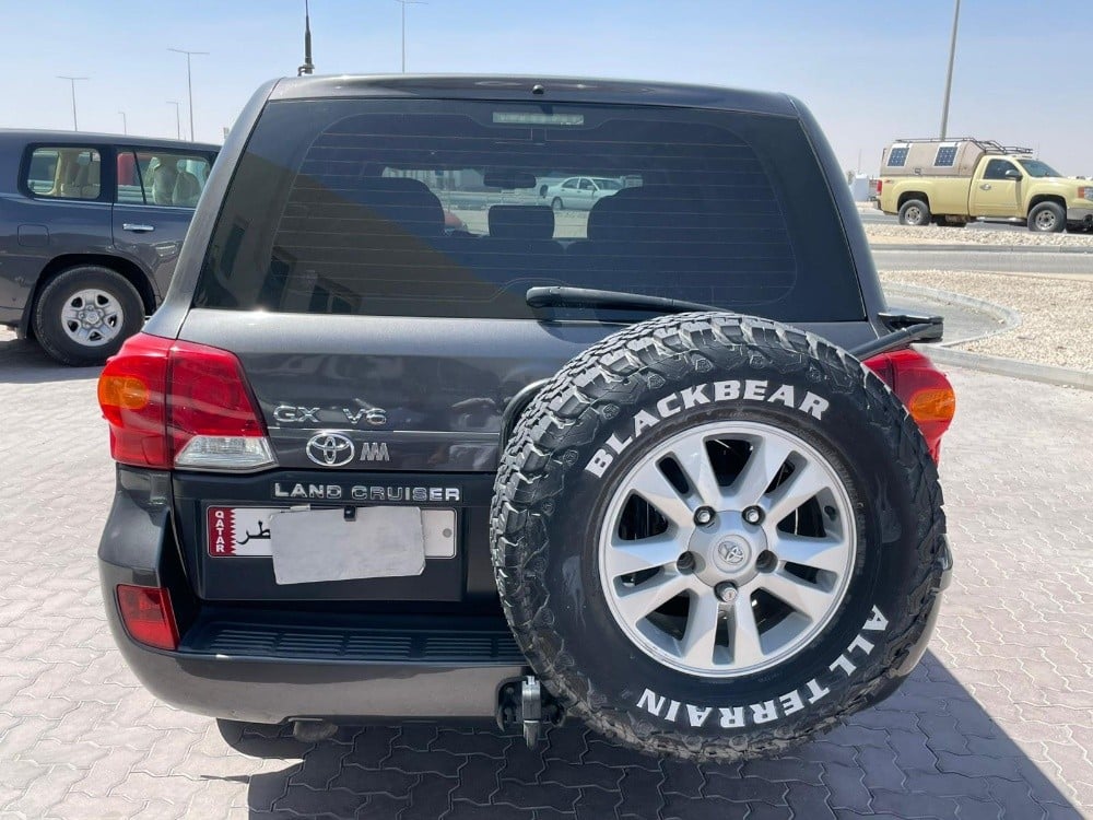Toyota Land Cruiser GX - Image 2