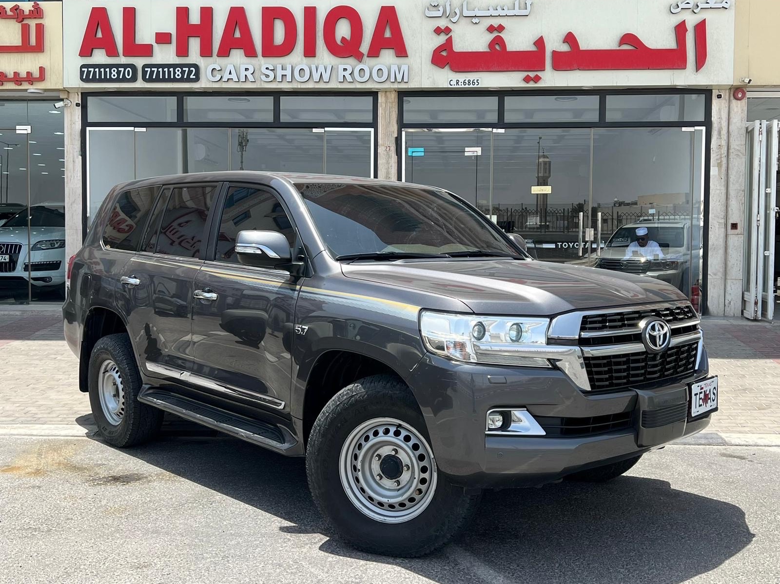 Toyota Land Cruiser VX.R - Image 2