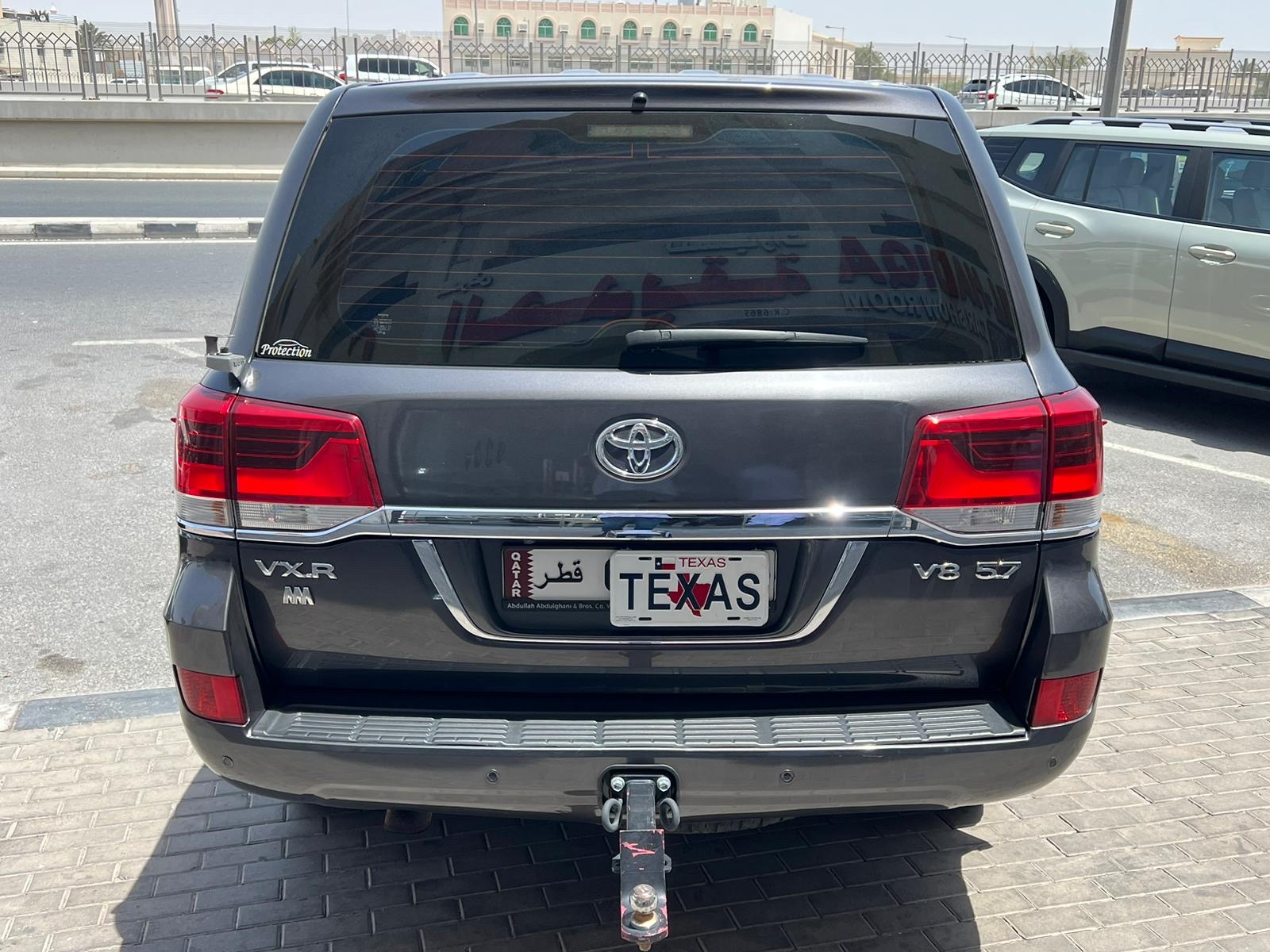 Toyota Land Cruiser VX.R - Image 4