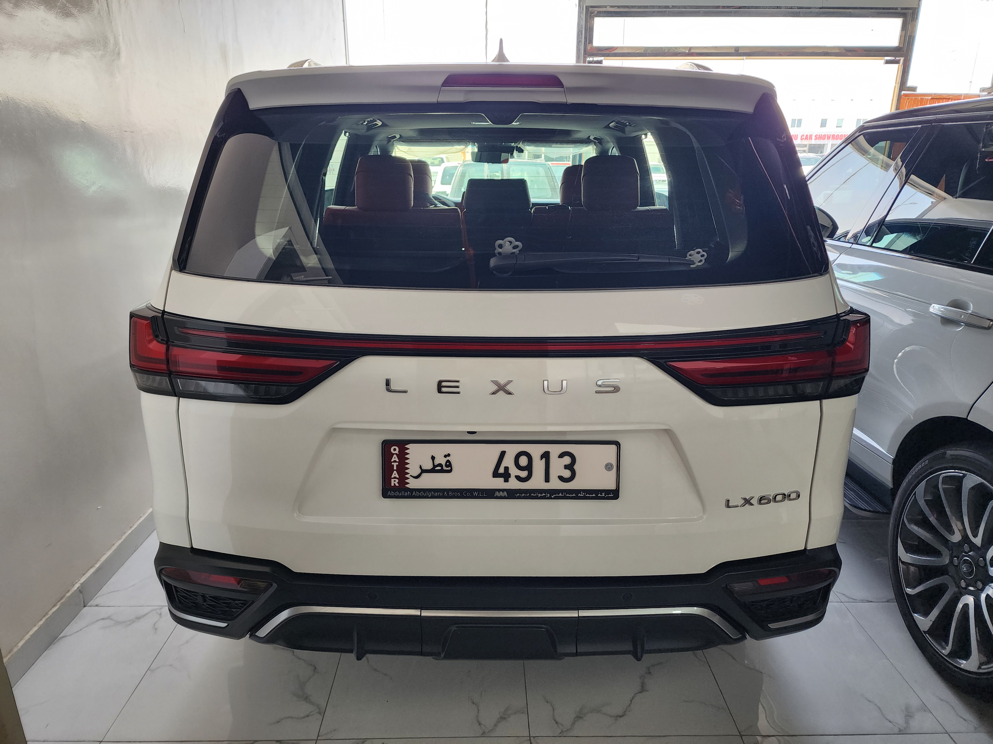 Lexus LX 600  F-Sport - Image 4
