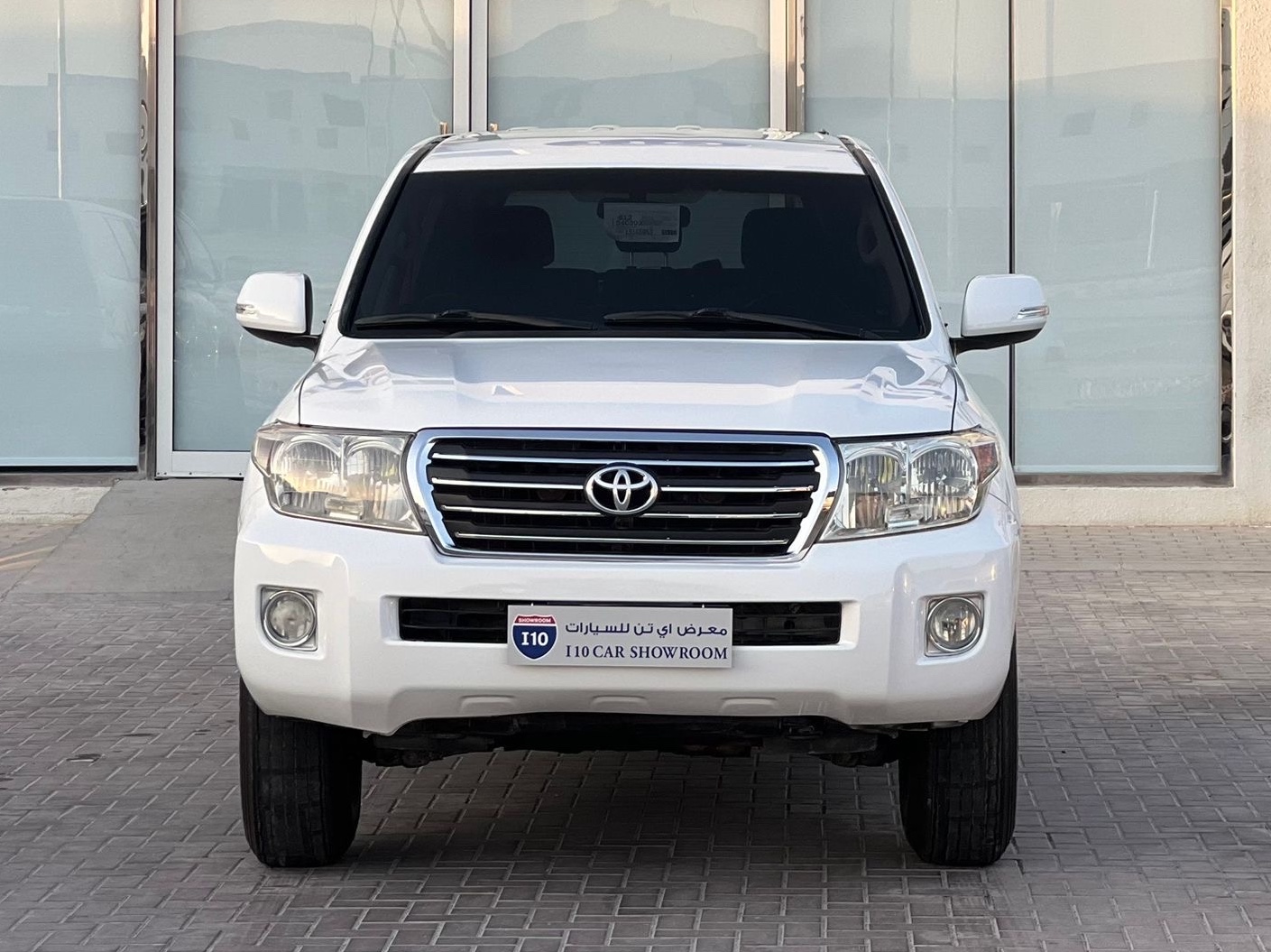 Toyota Land Cruiser G standard - Image 2