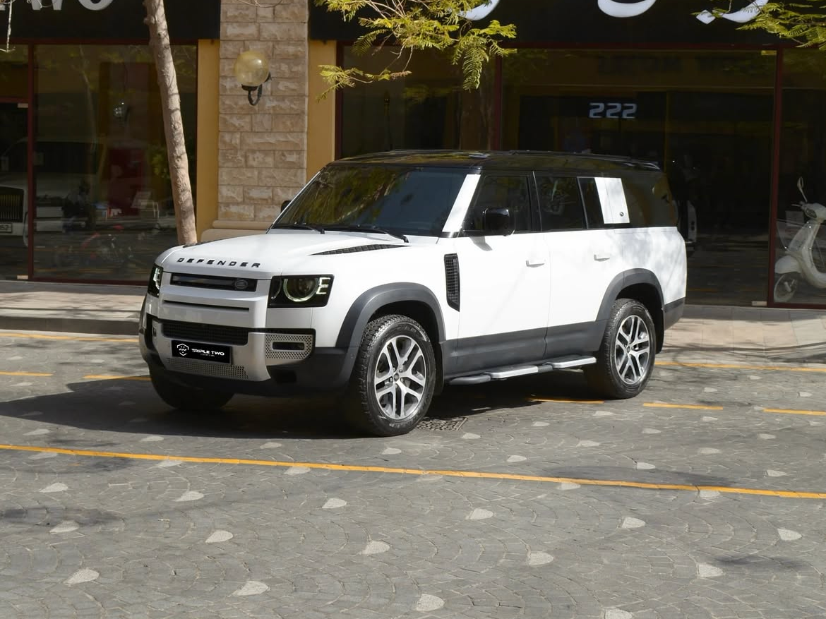 Land Rover Defender 130