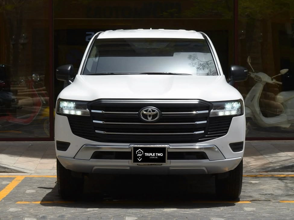 Toyota Land Cruiser GX - Image 2