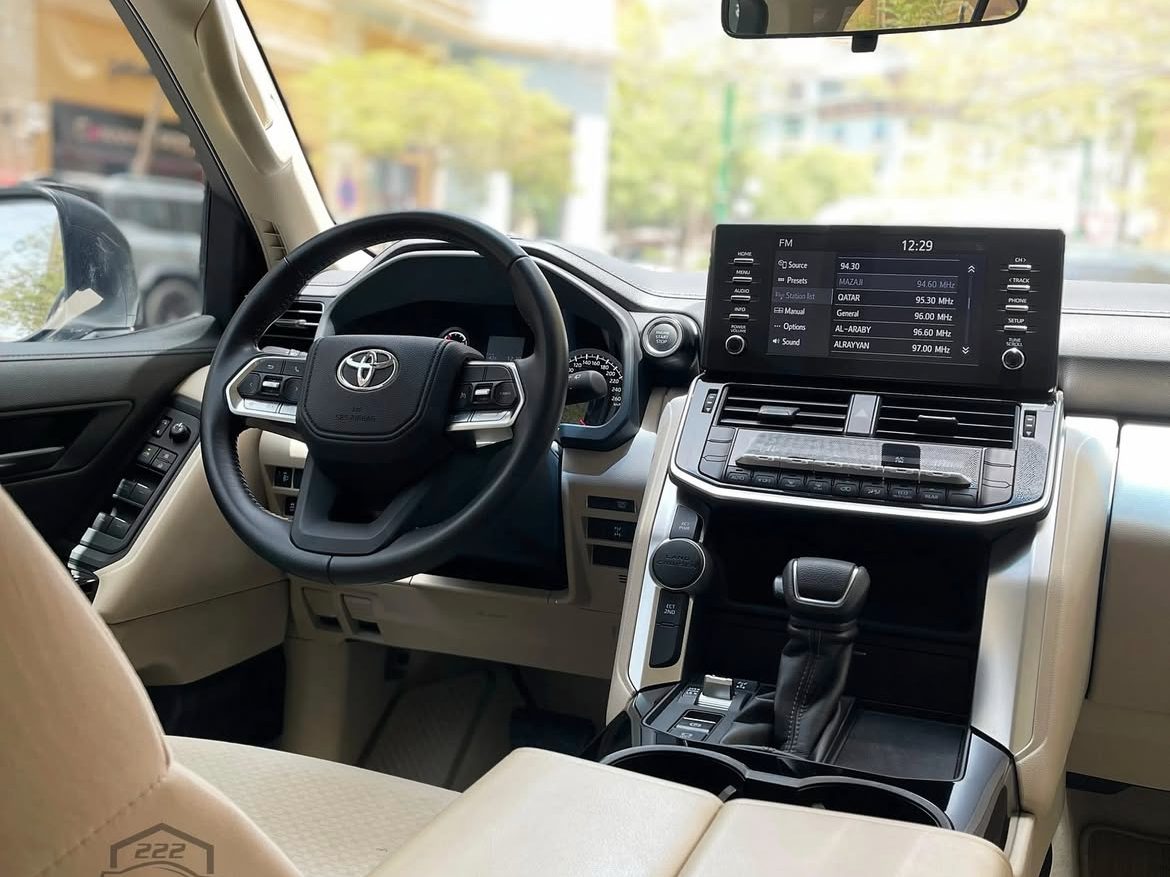Toyota Land Cruiser GX - Image 4