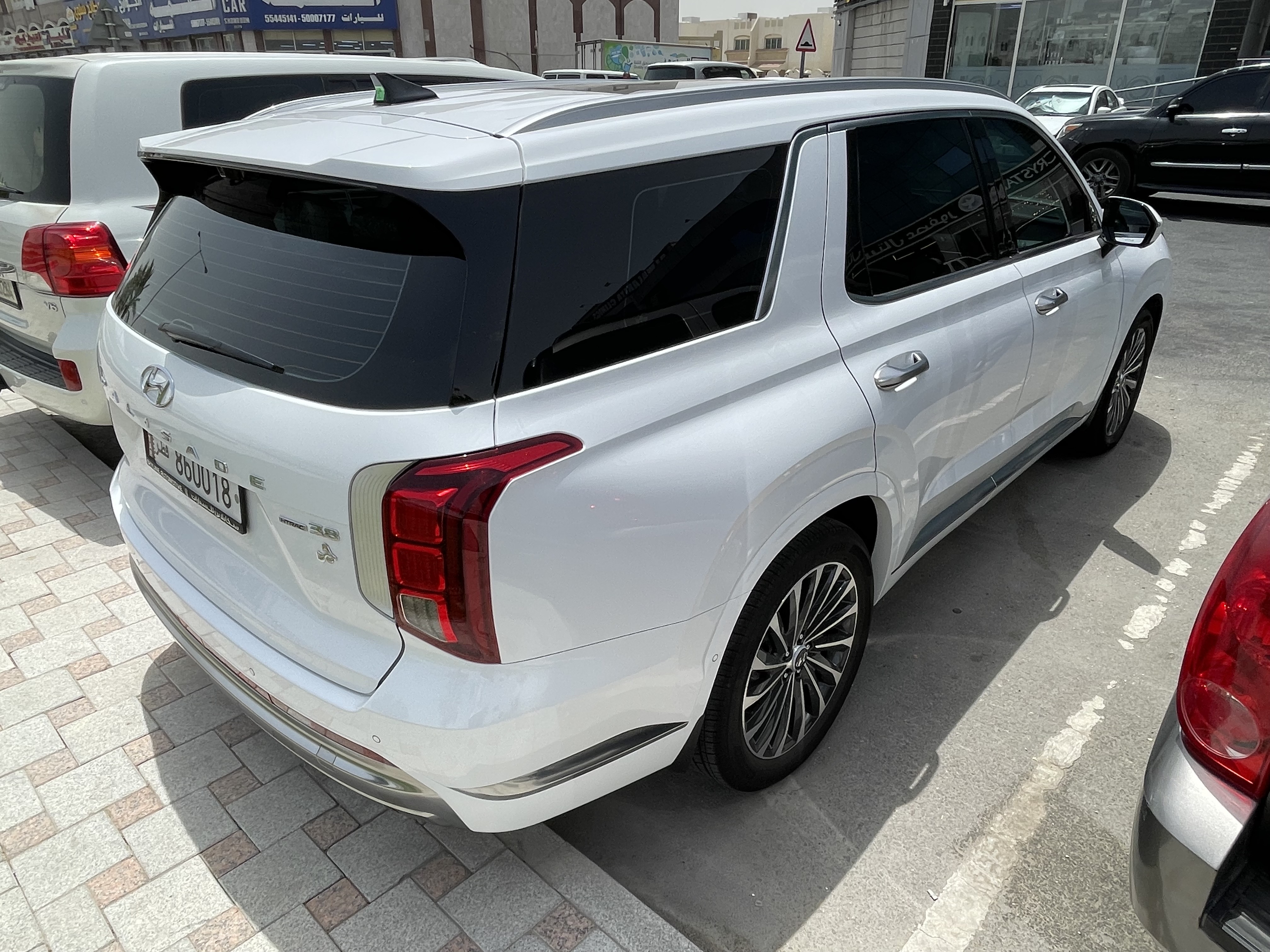 Hyundai Palisade - Image 2