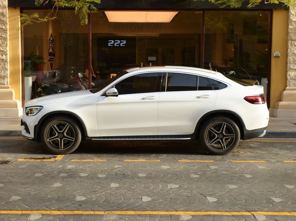 Mercedes-Benz GLC  200 - Image 2
