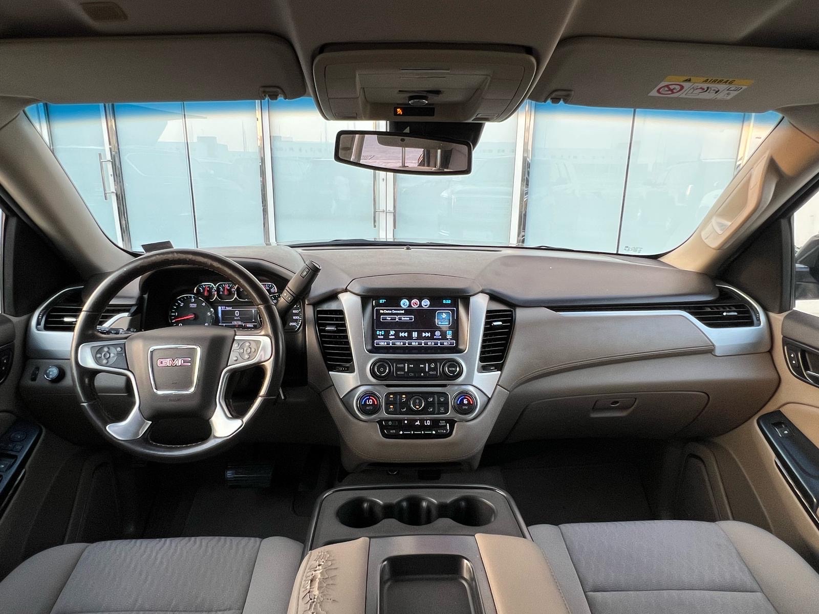 GMC Yukon SLE - Image 4