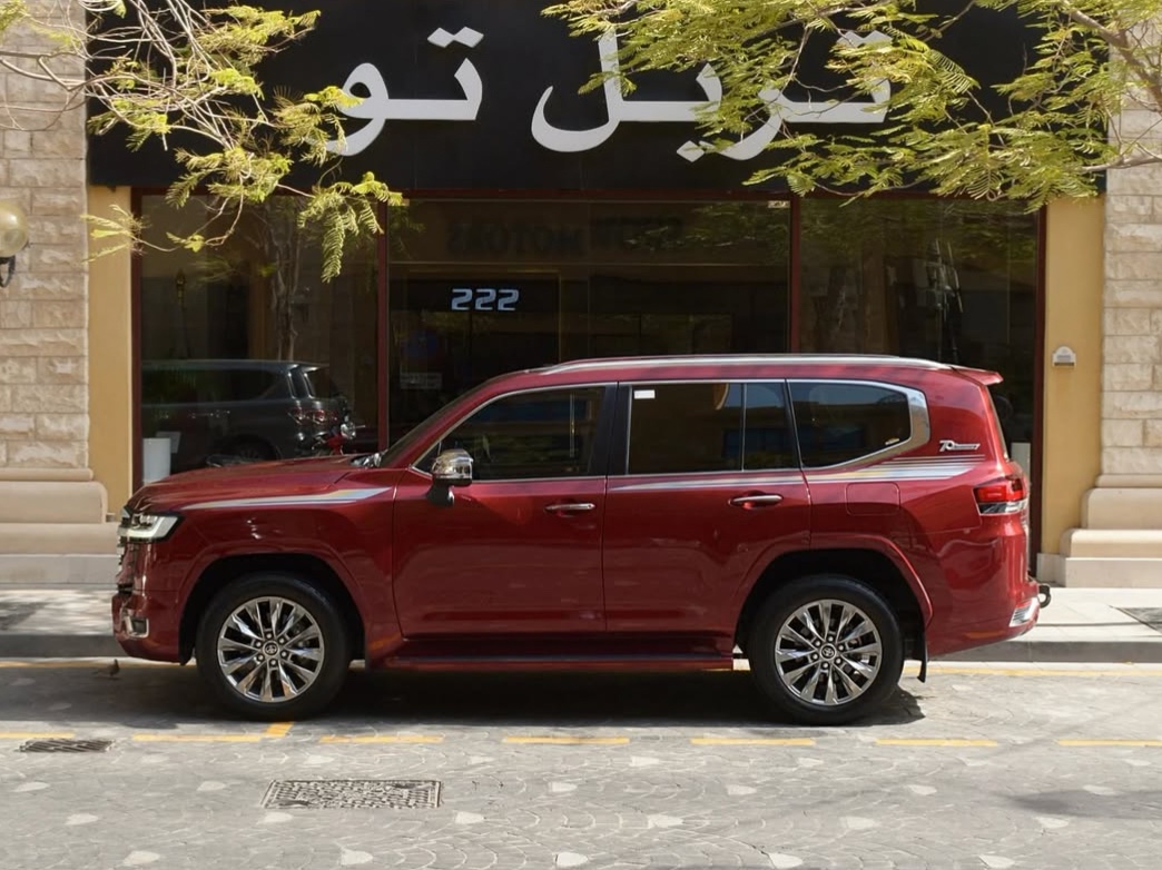 Toyota Land Cruiser VX.R - Image 2