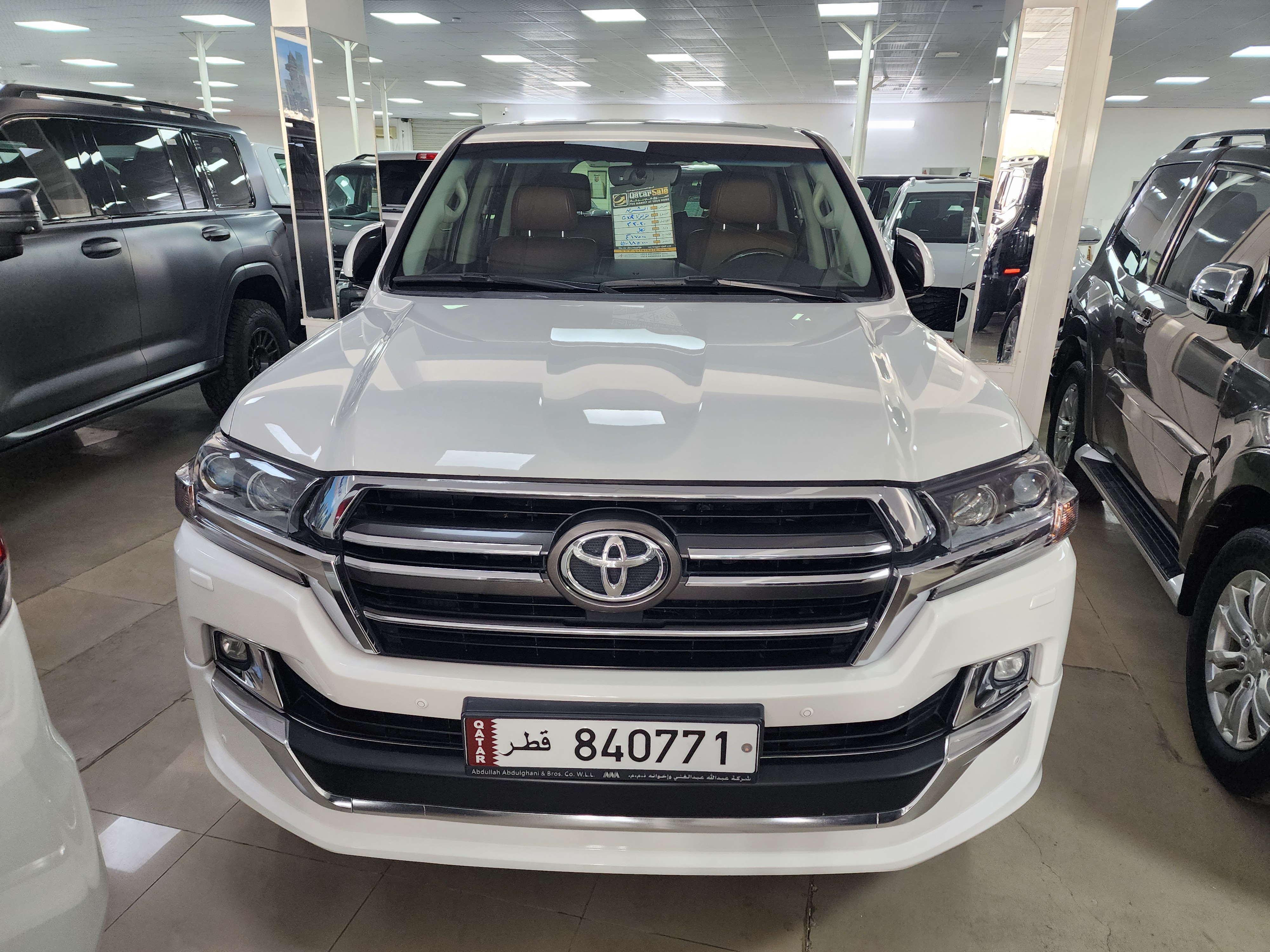 featured car