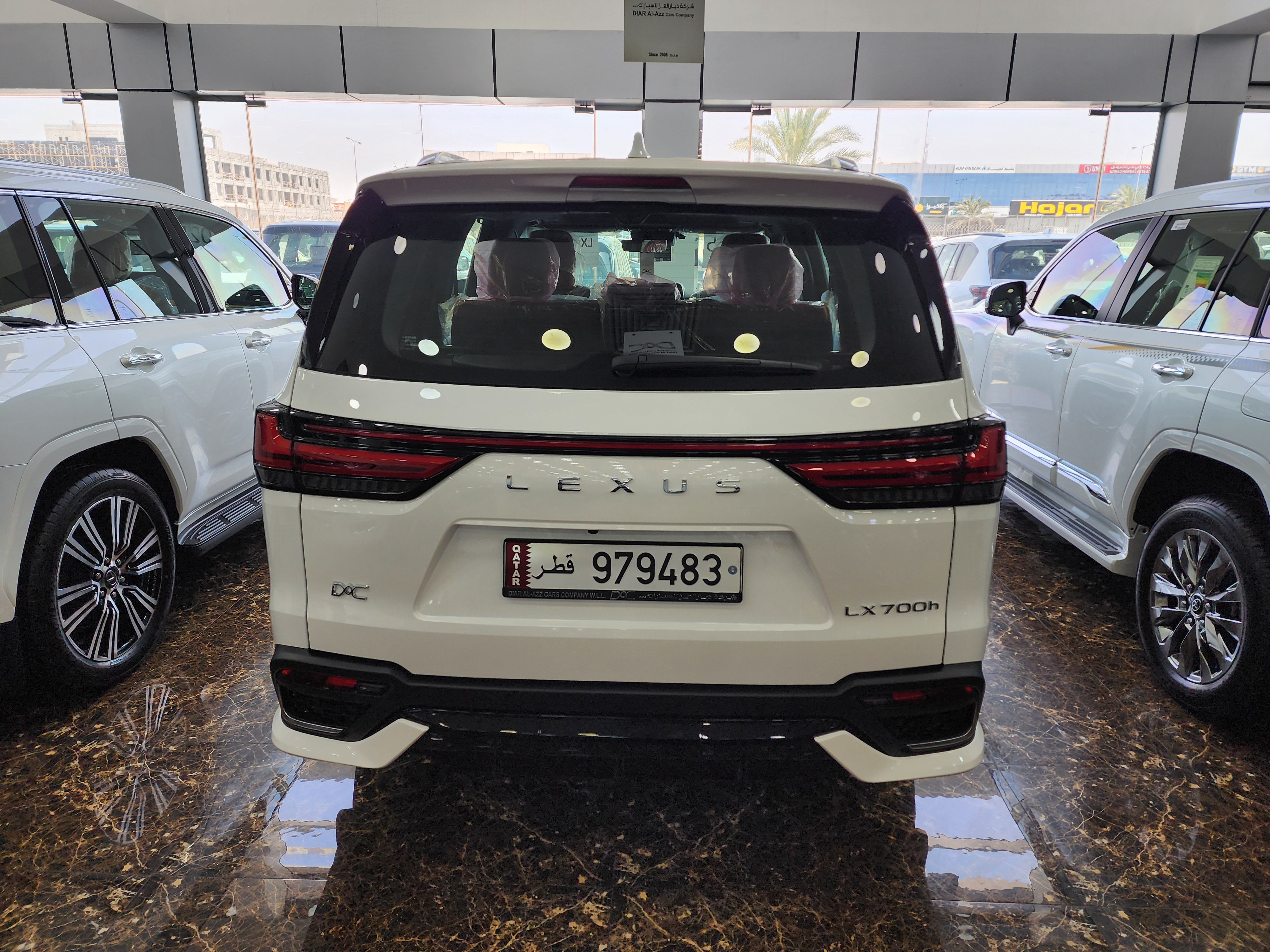 Lexus LX 600  F-Sport - Image 3