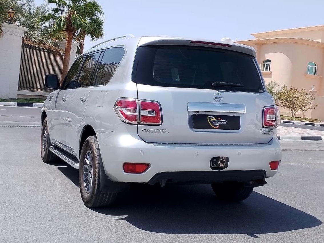 Nissan Patrol  Platinum - Image 4