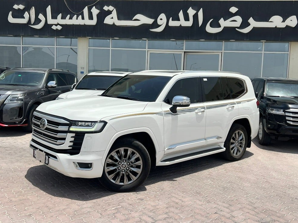 Toyota Land Cruiser VX.R - Image 4