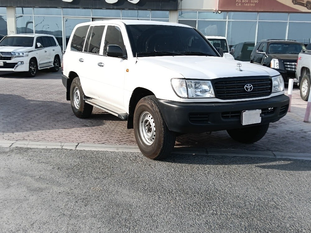 Toyota Land Cruiser G standard - Image 4