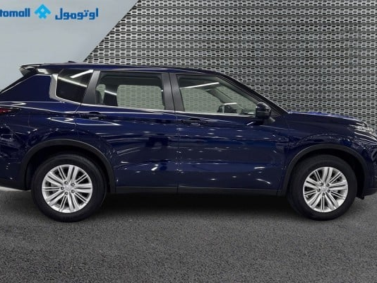 Mitsubishi Outlander - Image 2