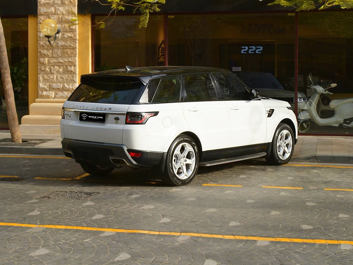 Land Rover Range Sport HSE - Image 3