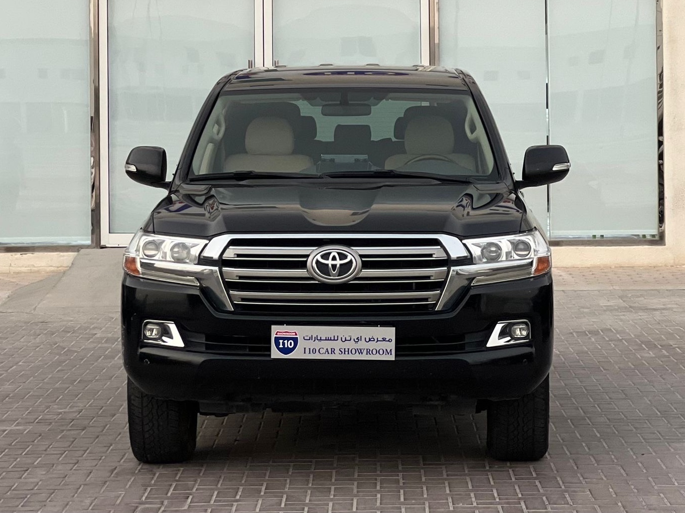 Toyota Land Cruiser GXR v6 - Image 2