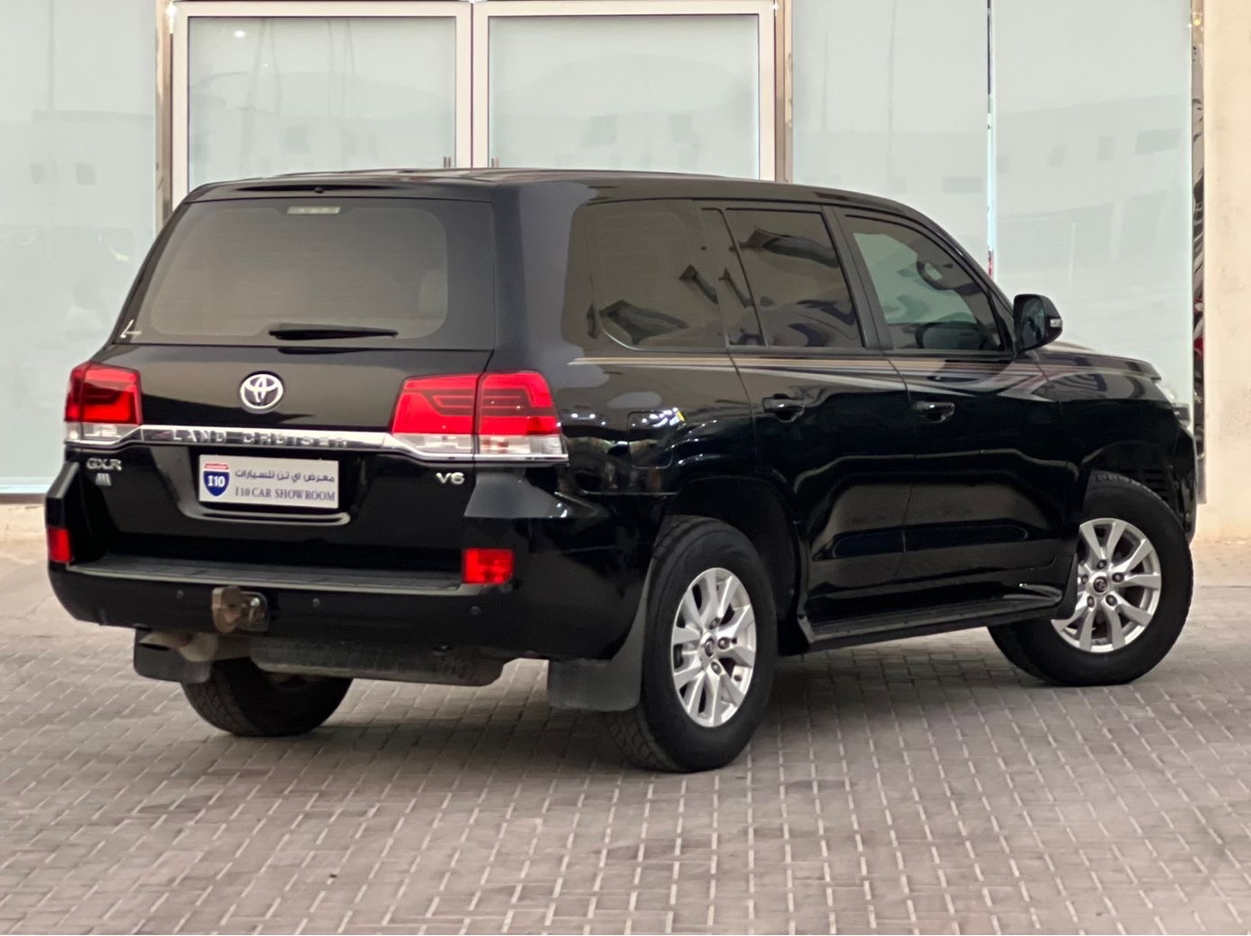 Toyota Land Cruiser GXR v6 - Image 3