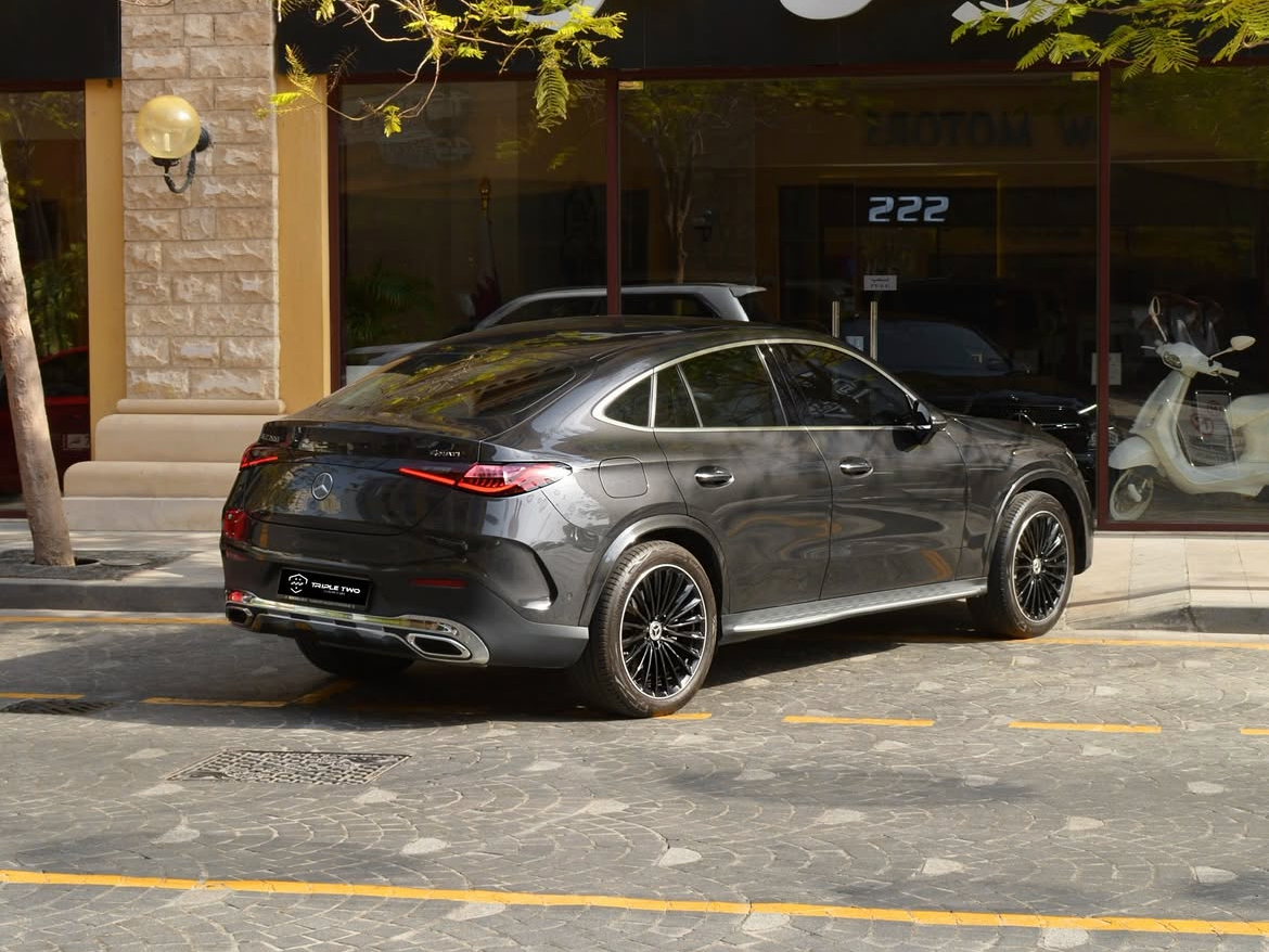 Mercedes-Benz GLC  200 - Image 2