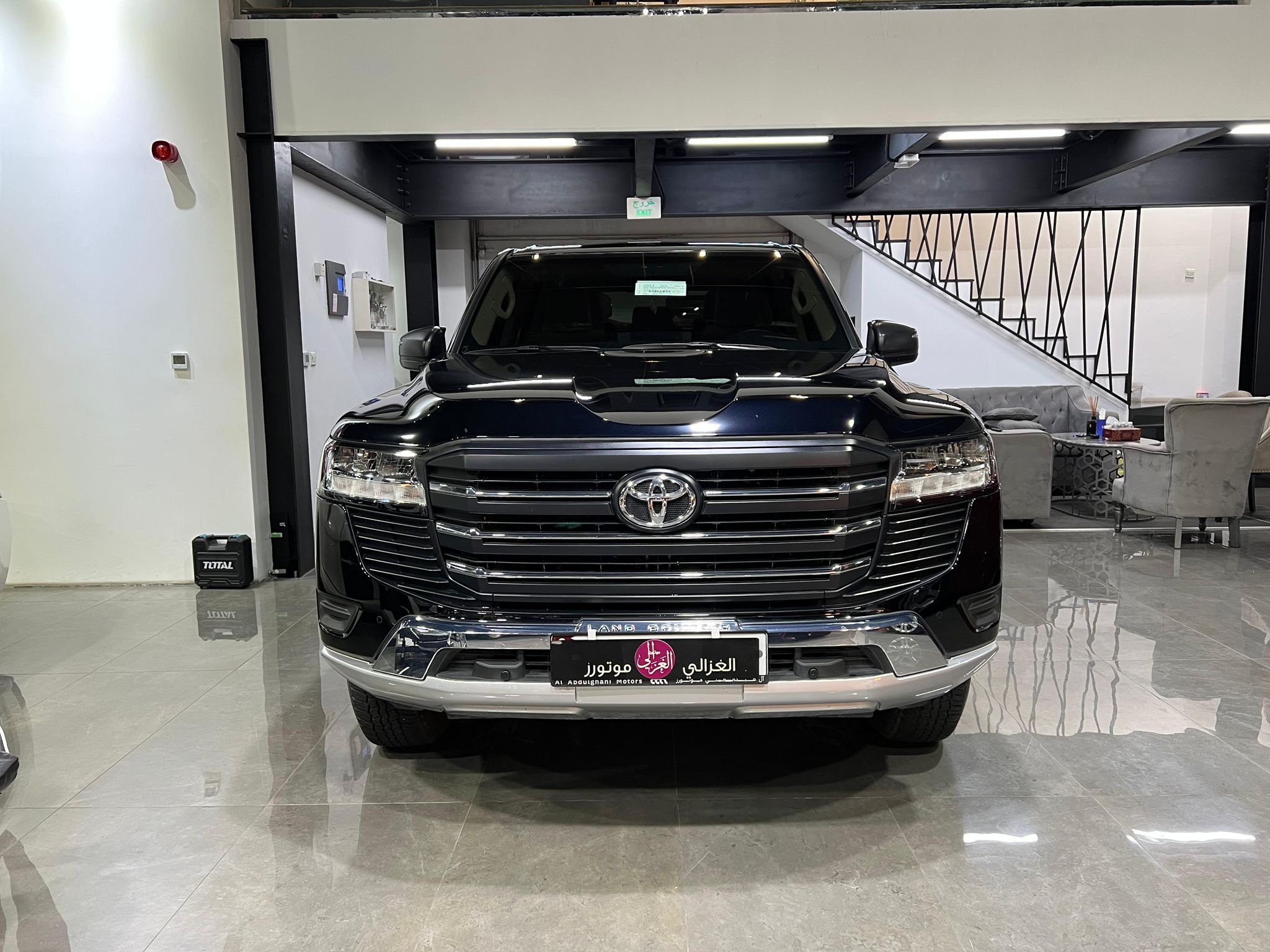 Toyota Land Cruiser GX - Image 2