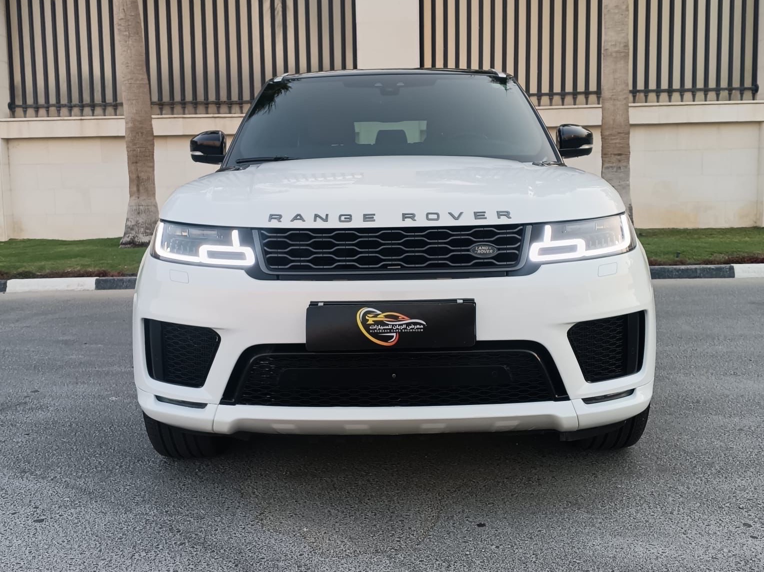 Land Rover Range Sport Autobiography - Image 3