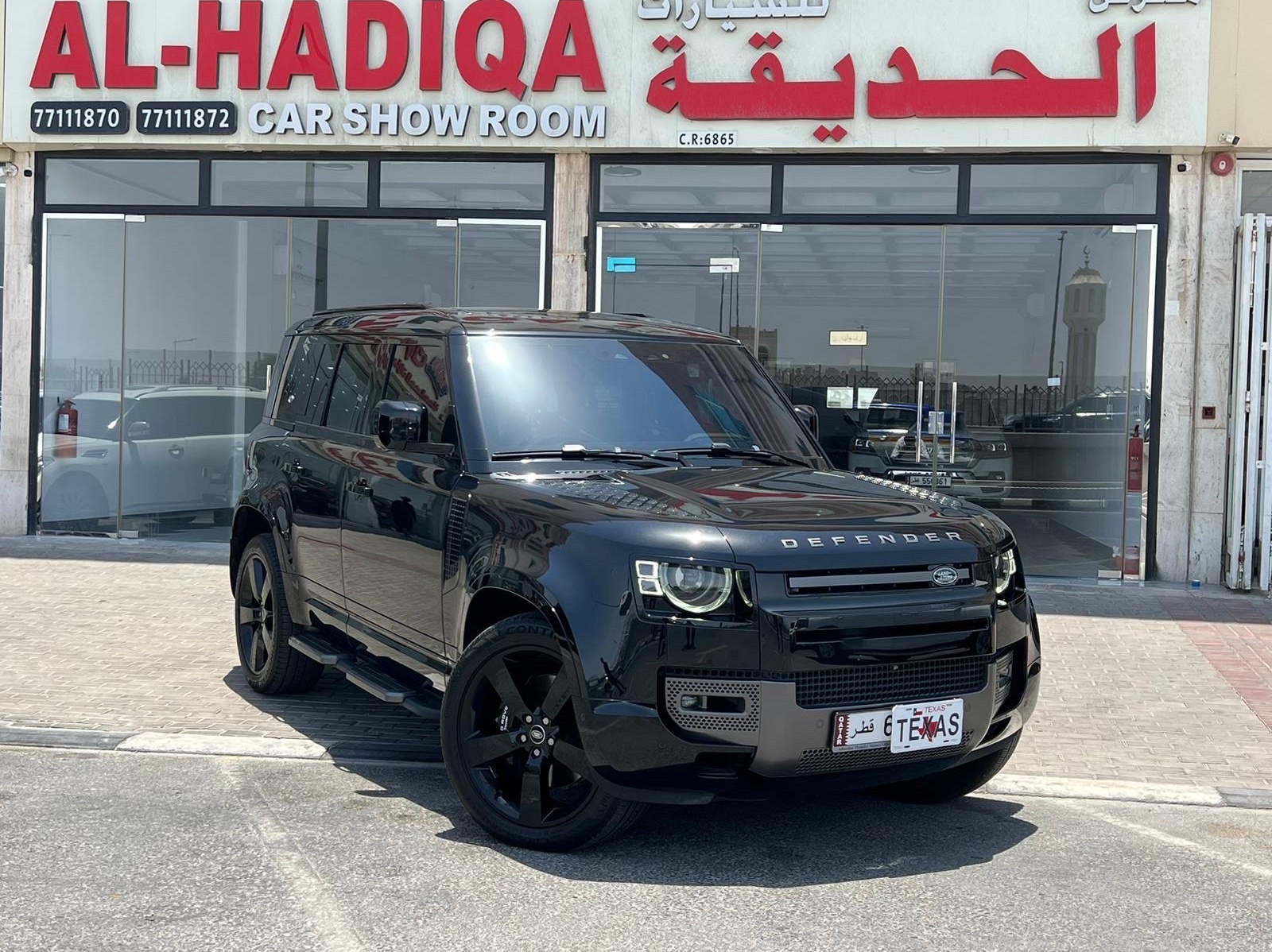 لاند روفر Defender ١١٠ اتش اس اي  - Image 2