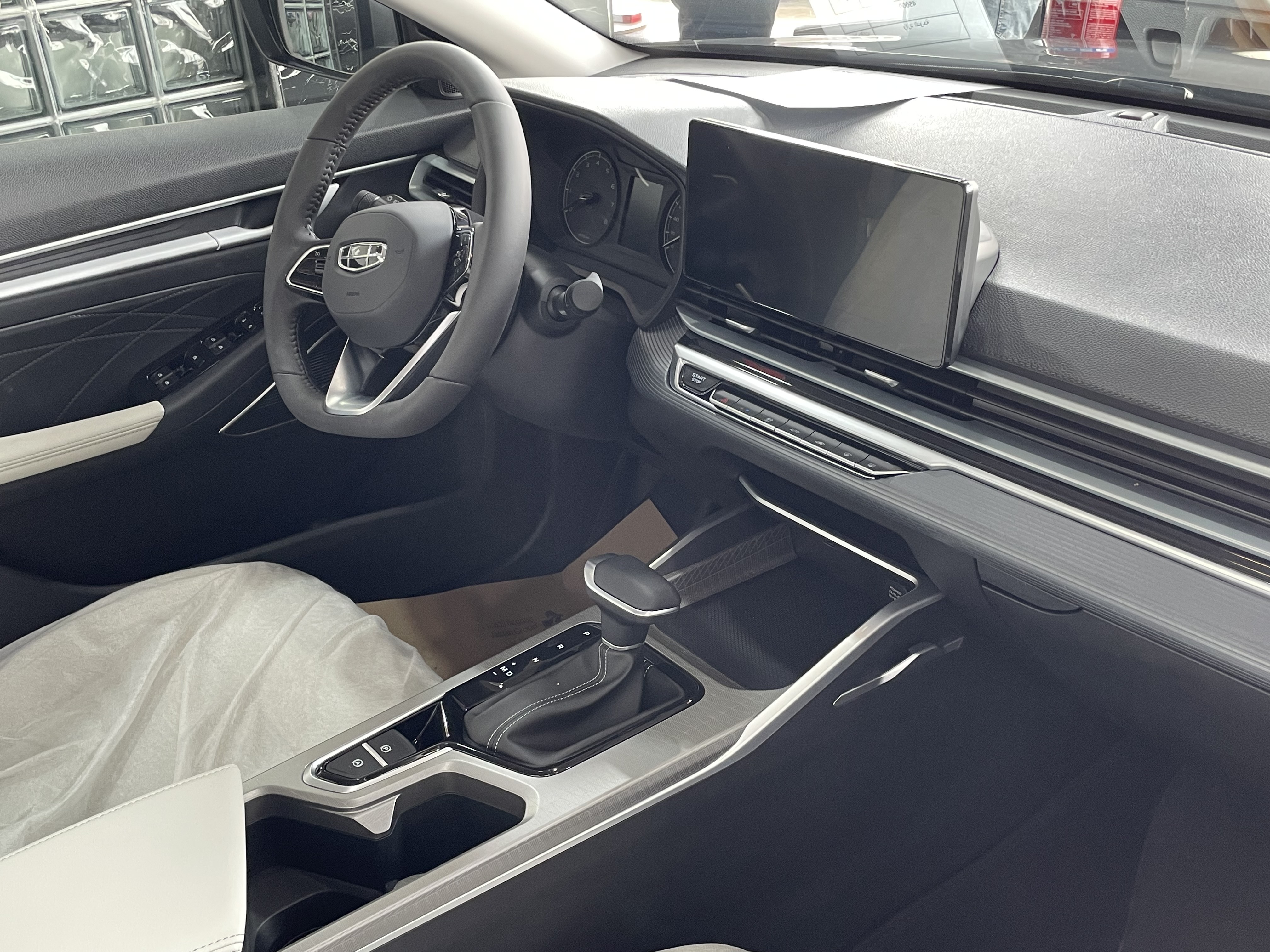 Geely  Emgrand - Image 3