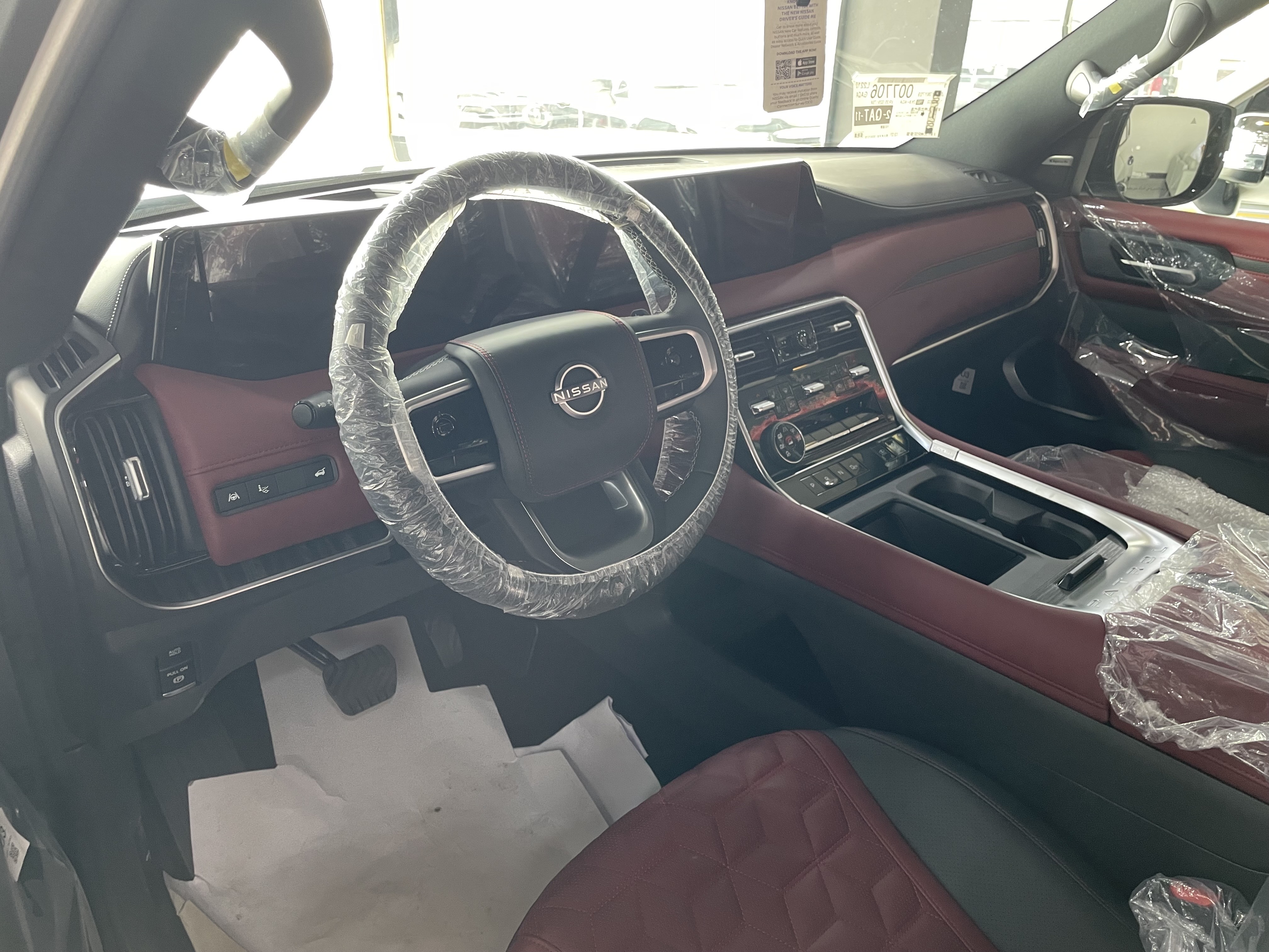 Nissan Patrol  Platinum - Image 3