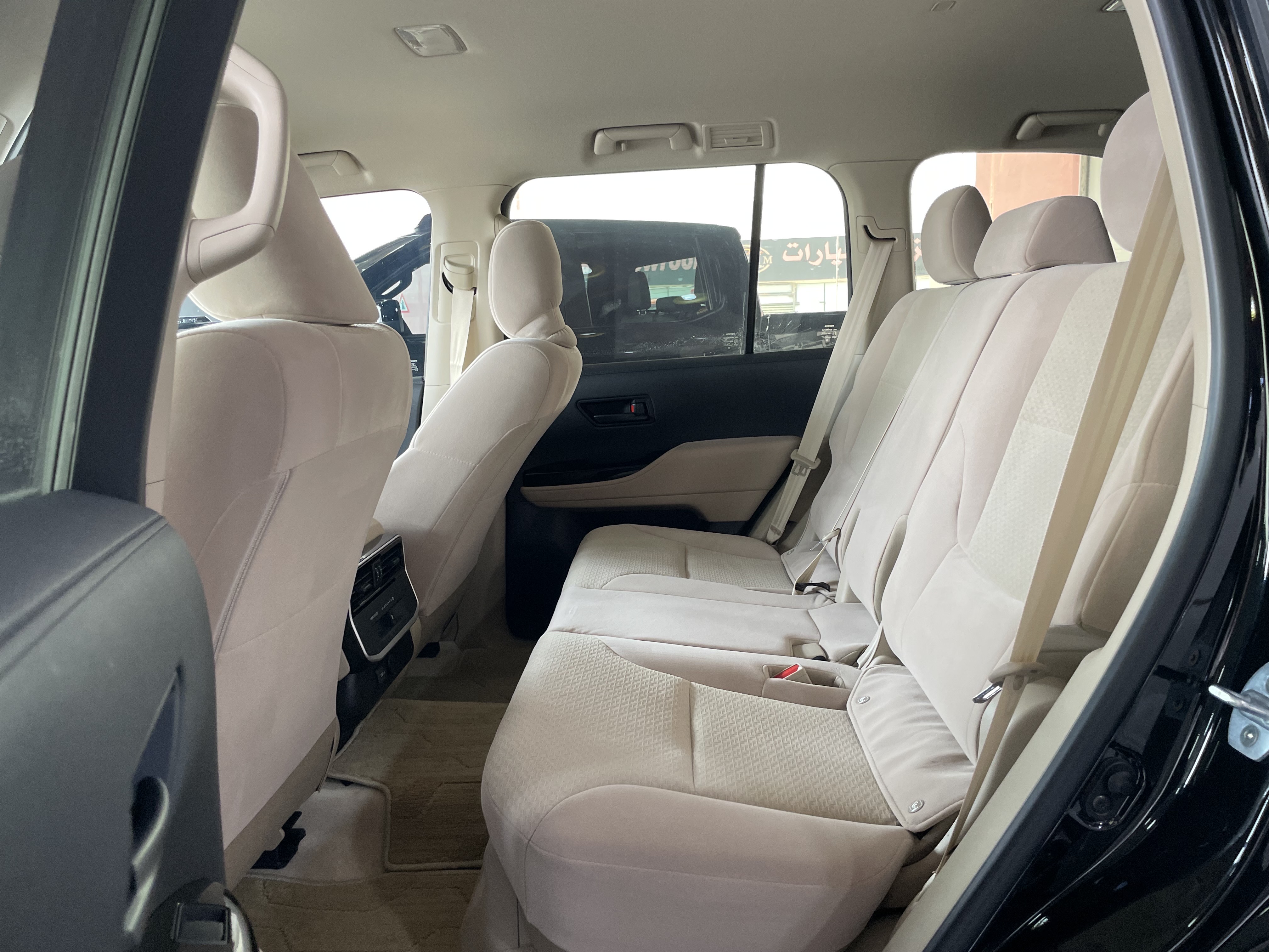 Toyota Land Cruiser GX - Image 4