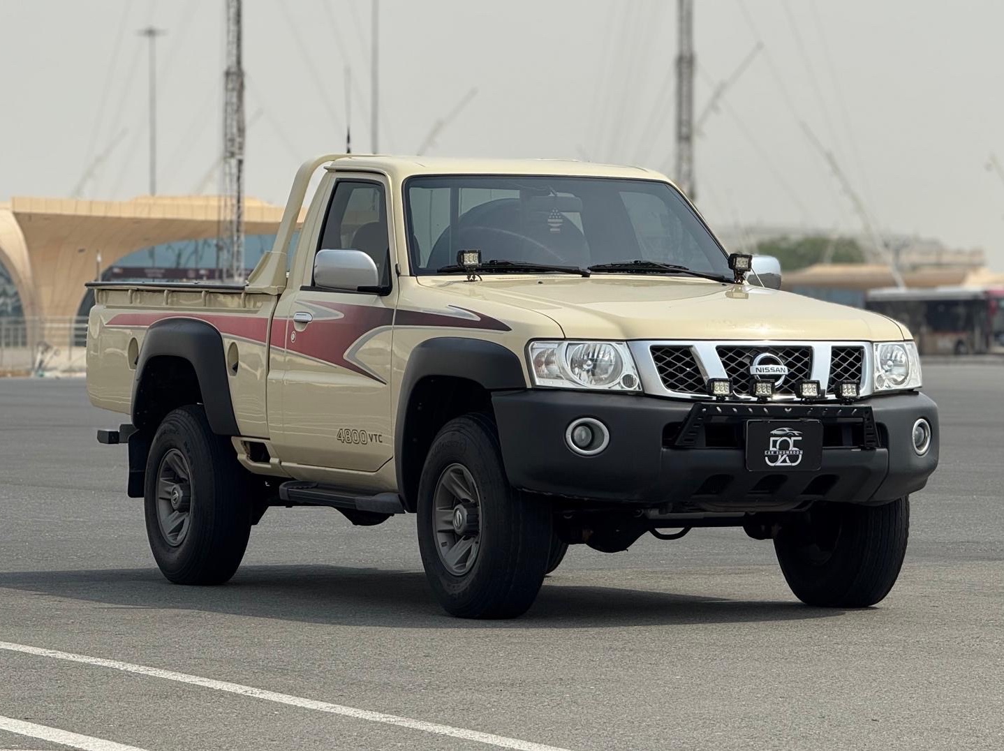 نيسان باترول SGL Pickup - Image 1