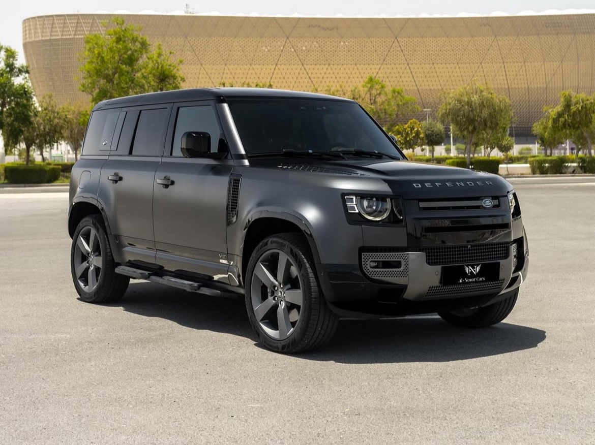 لاند روفر Defender 110 Carpathian Edition - Image 1