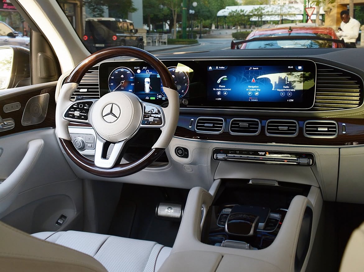مرسيدس بنز GLS 600 Maybach - Image 4