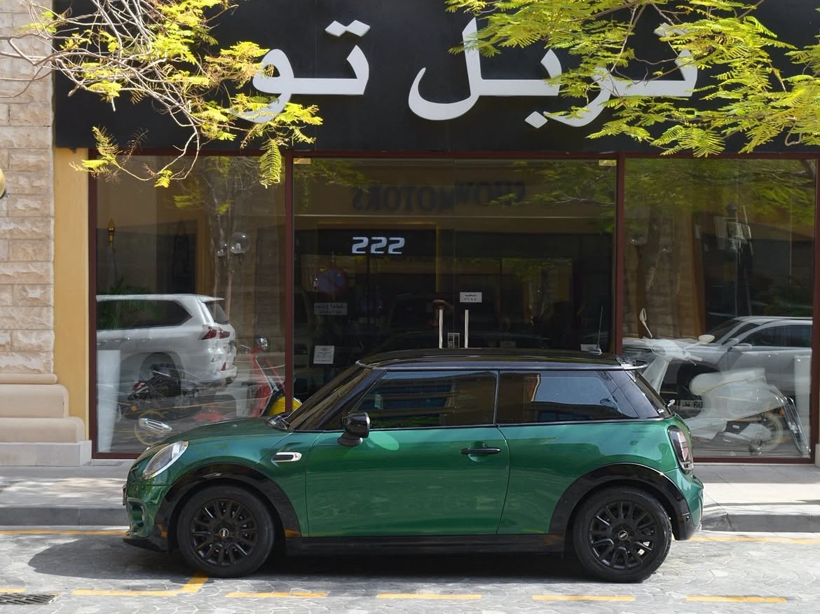 Mini Cooper Standard - Image 2